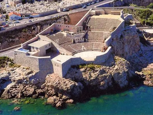 Appartement Corniche Bleue A 3 Mn A Pied De La