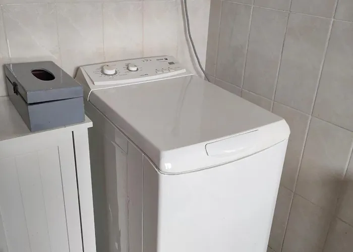 Appartement Corniche Bleue A 3 Mn A Pied De La *