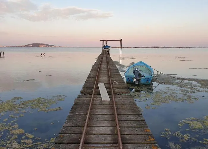 Corniche Bleue A 3 Mn A Pied De La *